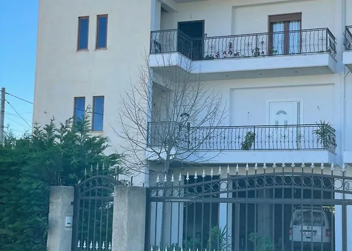 Villa Vsv: Parking Spot+ View